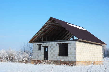 冬天建家