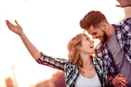 在他的怀里图片