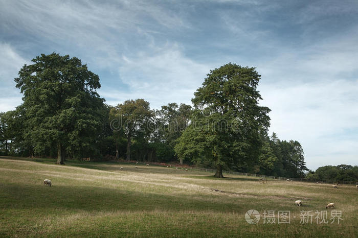 英格兰科茨沃尔德乡村风景如画