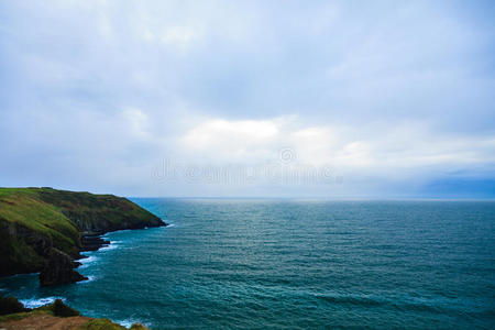 爱尔兰风景。爱尔兰科克大西洋海岸郡海岸线