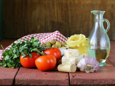 意大利静物食品意大利面橄榄油西红柿