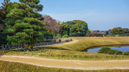 冈山的koraku en花园