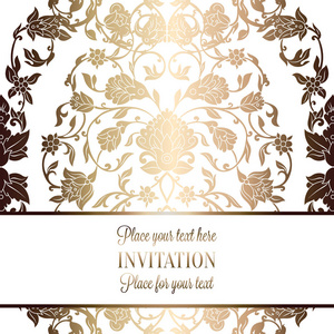 复杂的巴洛克式豪华婚礼邀请卡，丰富黄金装饰米色背景与框架和文本，以闪亮的梯度带花边的叶的地方