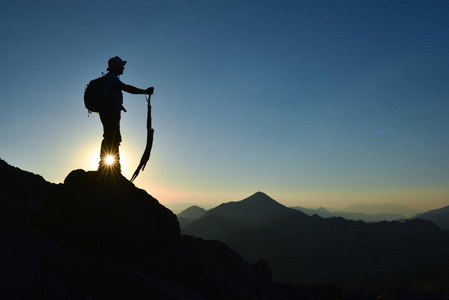 专一目标成功坚定勇敢的人照片