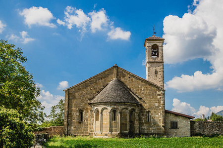 意大利伦巴第大区贝尔加莫省的乌拜勒克莱纳佐老教堂