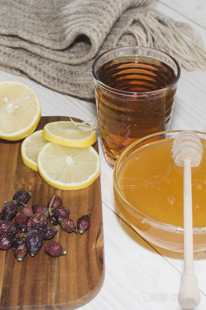 蜂蜜大蒜柠檬和玫瑰