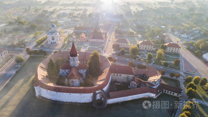 鸟瞰图 Prejmer 强化教会。罗马尼亚布拉索夫