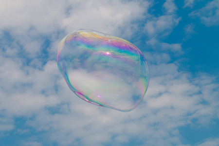 肥皂泡漂浮在天空中中正,泰国清迈天空元宵节 (彭怡兰)三维渲染剪影