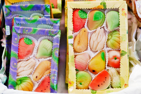 葡萄牙果形杏仁膏是果的特产,常以或蔬菜的形式出现照片