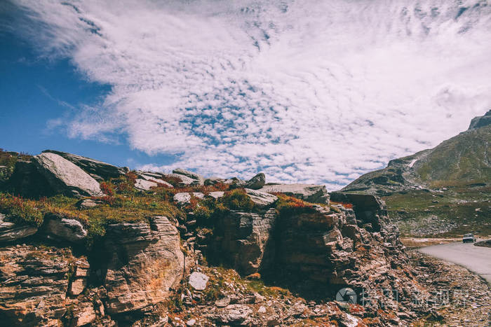 美丽的岩石景观,印度喜马拉雅山脉关键龙地区