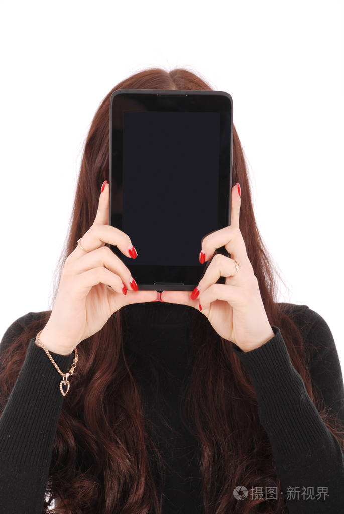 女孩保持平板电脑脸