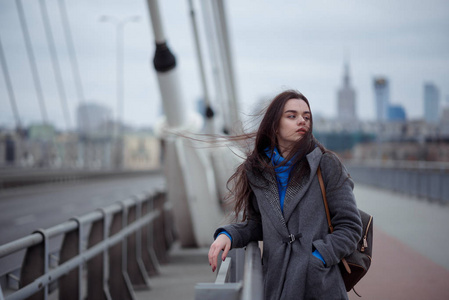 都市秋冬风照片