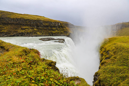 在冰岛 gullfoss 瀑布