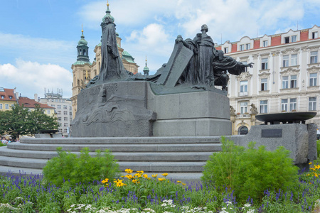 在老城广场, 布拉格, 捷克共和国雕像2017