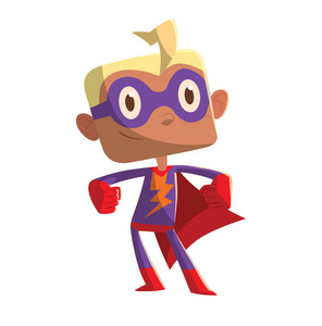 滑稽的小男孩在紫色超级英雄服装