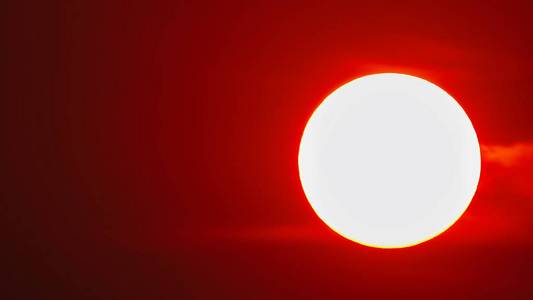 红色满阳自然户外夏季照片