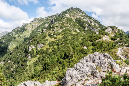 斯洛伐克西部 Tatras 山脉 Otrhance 山脊 Nizna Magura 峰