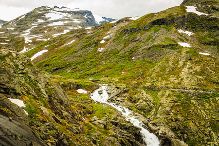 从 Trollstigen 观点看山, 挪威