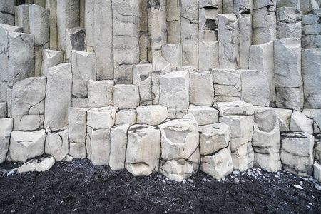 Reynisfjara 海滩在 Vik, 冰岛