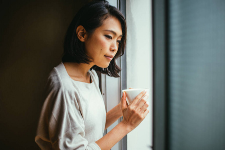 美丽的日本女性, 传统 apa 的生活方式