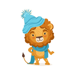 年轻时尚的狮子卡通人物戴着冬天的帽子和围巾.鬃毛茂盛的动物.