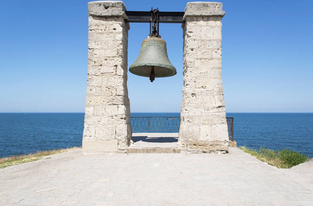 Chersonese 黑海沿岸的大铁铃
