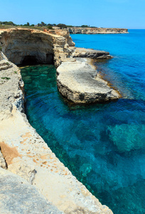 海峡的洞穴, Salento, 意大利的海滨