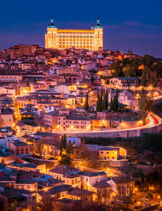 托莱多日落黄昏的全景，西班牙，欧洲