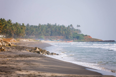 美丽的黑海滩在 Varkala, 喀拉拉邦, 印度