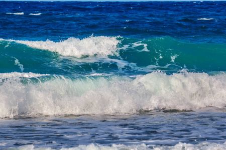 特写翡翠海瓦