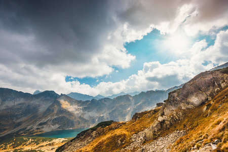 五湖谷在高塔特拉山，波兰