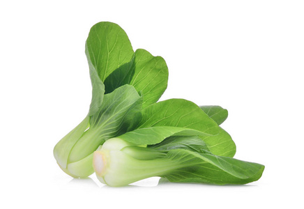 鲜绿色白菜 (大白菜) 在白色 backgro 上的分离照片