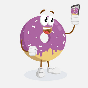 甜甜圈吉祥物和背景与自拍姿态与平面设计风格为您的吉祥物品牌。