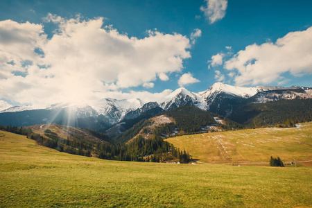 Tatra 山的春天的看法, 斯洛伐克