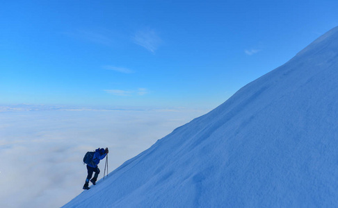 朝着目标稳步前进照片