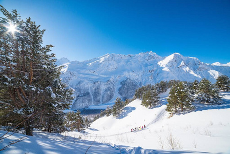 山区冬季景观