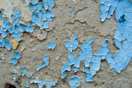 旧的, 蓝色的, 脱落的, 剥落的油漆在混凝土墙上。的 b