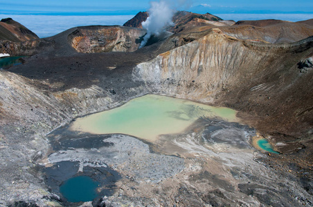 埃贝科火山帕穆希尔岛，苏尔群岛