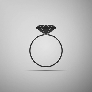 钻石订婚戒指图标在灰色背景下被隔离。平面设计。矢量插图