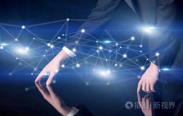 手触碰交互式表格