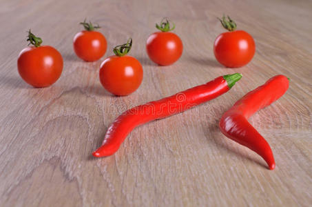 西红柿和红辣椒图片