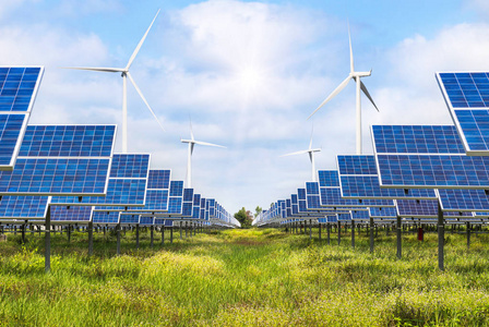 太阳能电池与风力涡轮机发电混合发电厂系统站蓝天背景替代可再生能源从自然生态概念。