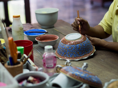 泰国传统 Benjarong, 陶瓷