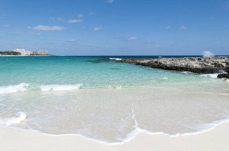 天堂岛海滩波浪