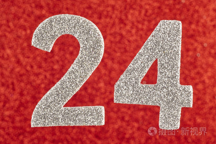 数字二十四银色在红色背景上的颜色anniversa