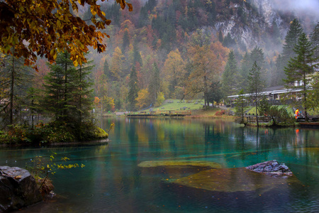 瑞士 Blausee 水晶湖