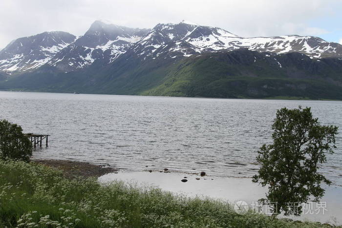 林根阿尔韦山和峡湾