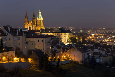 晚上布拉格历史中心捷克共和国