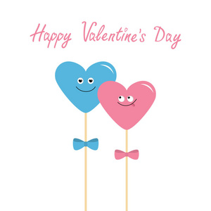 两颗心在带弓的棍子上。 可爱的卡通人物带着笑脸。 粉红色和蓝色粉彩。 情人节快乐。 爱的贺卡。