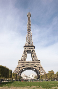 在巴黎埃菲尔铁塔